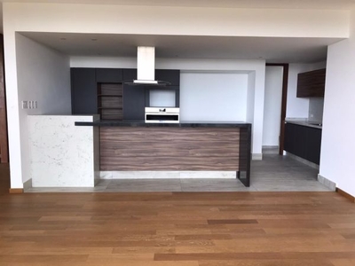 SE VENDE HERMOSA CASA