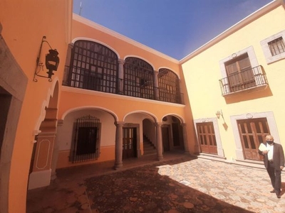 Se Vende Hermosa Propiedad en El Centro Histórico de Querétaro, T.460 m2.-
