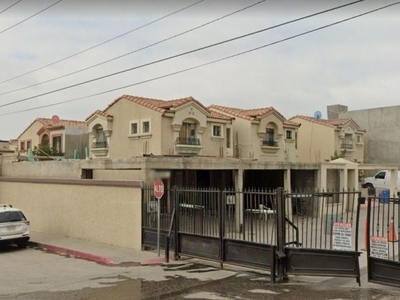 Tijuana, Residencial Marsella, Casa en Privada en Venta, Recuperación Bancaria