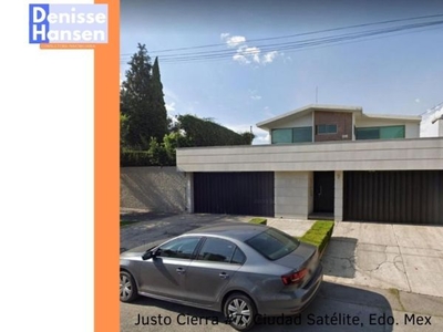 Vendo casa de remate en Ciudad Satélite, Edo. Mex.