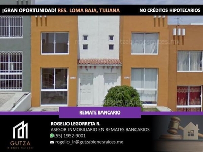 Vendo casa en Tijuana, Baja California con estacionamiento a precio de remate RLR
