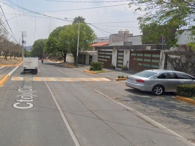 Venta de Casa en Circuito de Circunvalación Poniente, Ciudad Satélite, Naucalpan de Juárez