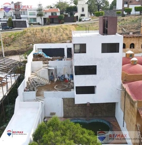 Venta de casa en Lomas Tzompantle, Cuernavaca, Morelos…Clave 4105