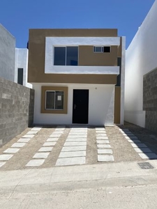 VENTA DE CASAS NUEVA EN BLVD FRANCISCO ZARCO SANTA FE, CASAS AMPLIAS EN PRIVADA