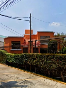 Venta de hermosa casa en Fraccionamiento excelente zona. Alvaro Obregón