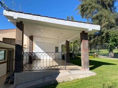 Villas de Irapuato - Casa en Renta.