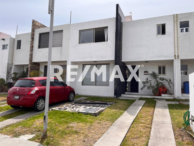 Casa En Venta En Juriquilla