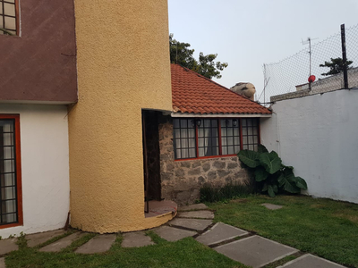 Casa En Xochimilco Bien Ubicada