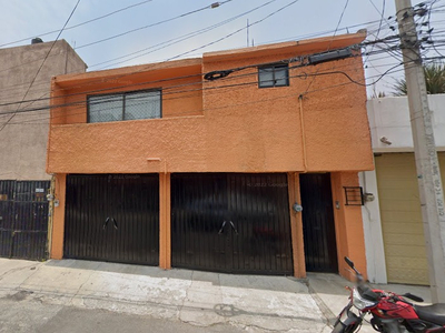 Hermosa Casa En En Venta En Colonia Caracol, Coyoacán