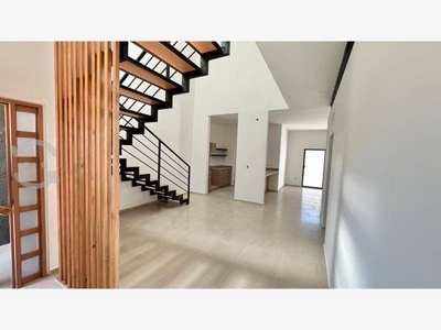 Casa en Venta en Residencial Palma Real