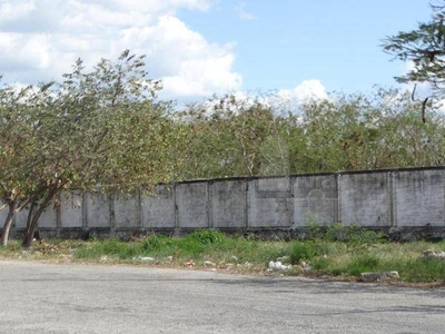 Terreno en venta en Yucalpeten (Central de