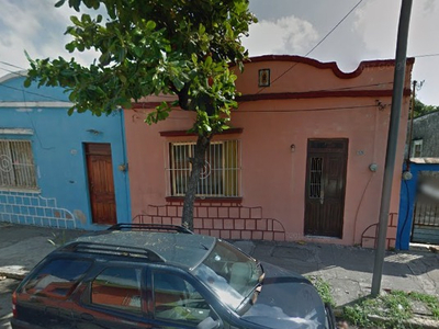 Casa En Remate Bancario En Centro, Veracruz. (65% Debajo De Su Valor Comercial, Solo Recursos Propios, Unica Oportunidad) -ijmo2
