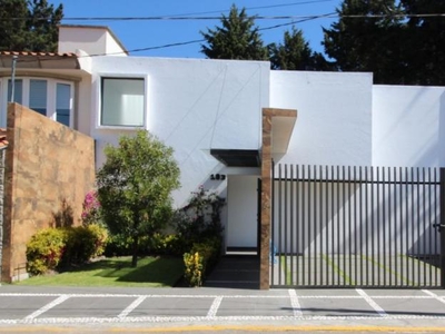 Casa en Venta en San Carlos Metepec, Mexico