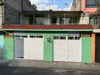 Venta de Casa Col. Francisco Villa, Iztapalapa, Ciudad de México