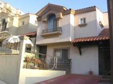 Casa en Venta en San Sebastian, Residencial Agua Caliente Tijuana, Baja California