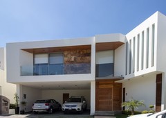 casa en venta en fraccionamiento sierra azul