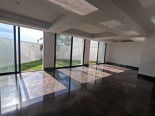 CASA EN VENTA EN SAN PEDRO - FUENTES DEL VALLE