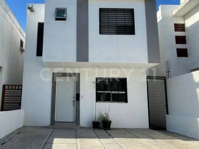 Venta Casa En Privadas Iltamarindo Apodaca Nuevo León Anuncios Y Precios -  Waa2