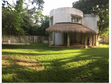 amplia casa en venta colonia doctores cancun