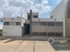 doomos. casa en venta, maría izquierdo, fracc. paraíso, coatzacoalcos, ver.