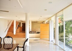 en venta, casa para disfrutar reuniones con familia y amigos - 4 habitaciones - 5 baños - 465 m2