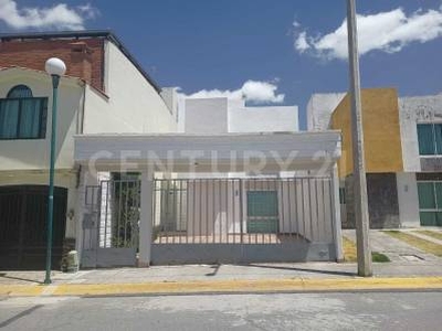 Casa en Renta en Fraccionamiento Bonanza, Metepec, Estado de México.