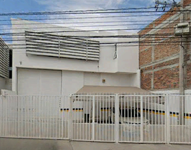 Bodega Comercial Con Oficinas En Venta En Celaya, Guanajuato