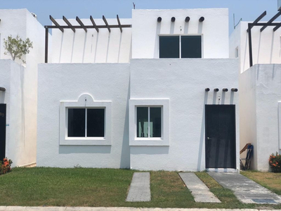 Casa En Venta En Veracruz, Fracc. San José Novillero, Boca Del Río, Ver.