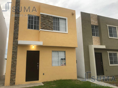 Casa En Venta Ubicada En Fracc. Valle Esmeralda, Altamira Tamaulipas.