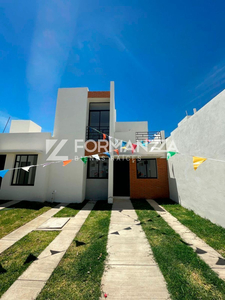 Casa Nueva En Venta En Montellano Ii En Villa De Álvarez