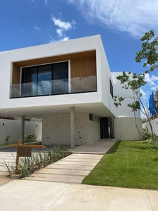 Doomos. Casa en venta en Privada Nortemérida en Komchén en Mérida,Yucatán