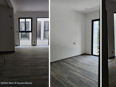 Doomos. Departamento en Venta en Cuauhtémoc, Juarez 24-746 AA