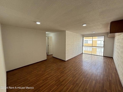 Doomos. Departamento en venta en la colonia San Jose de los Cedros Cuajimalpa LC 24-3869