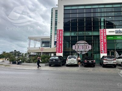 Local En Av. Tulum