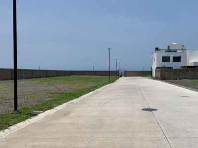 Terreno En Venta En Veracruz, Fracc. Lomas Del Sol En La Riviera Veracruzana.