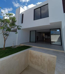 Townhouses En Venta A 20 Minutos De La Playa, Mérida Yucatán