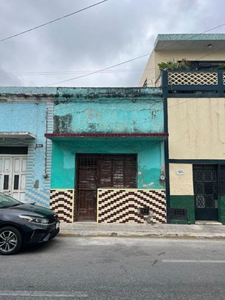 Venta De Casa En El Centro Histórico De Mérida, Para Remodelar