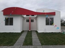 2 cuartos, 45 m casa en venta en los torrentes aeropuerto mx16-cj7428