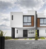 CASA EN VENTA ÁUREA TOLUCA MODELO VASARI