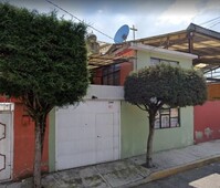Hermosa Casa Adjudicada en Moderna de la Cruz Toluca No Creditos.