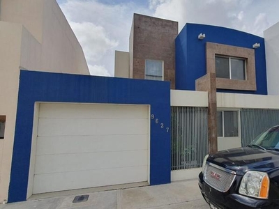 Amplia casa en venta en San Agustín Residencial en Tijuana