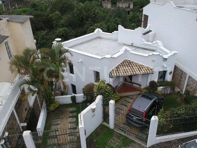 Casa en venta en Ahuatlán, Lomas de Tzompantle, Cuernavaca Morelos