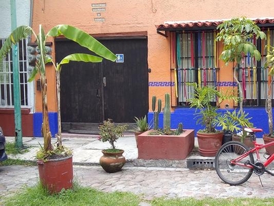 Habitacion en casa en calle cerrada Amueblada en Coyoacan junto a SOGEM