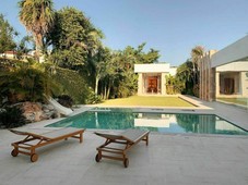 casa amplia con piscina en privada villas del rey, campestre, mérida