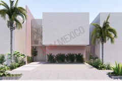 Casa con alberca y roof garden , exclusiva ubicación muy cerca de la playa en Nuevo Vallarta.
