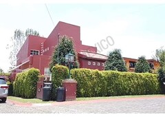 Casa en Venta en Metepec en Condominio Sur de la Hacienda en Paseos de la Asunción con seguridad 24 horas