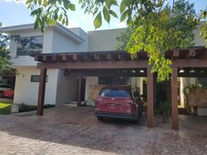residencia en privada serena en yucatan country club