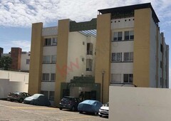 venta departamento con alberca y roof garden privado en lomas de tzompantle, cuernavaca, morelos,