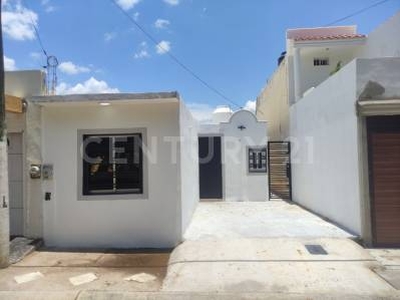 CASA EN VENTA EN FRACCIONAMIENTO LOS ANGELES, CULIACAN, SINALOA