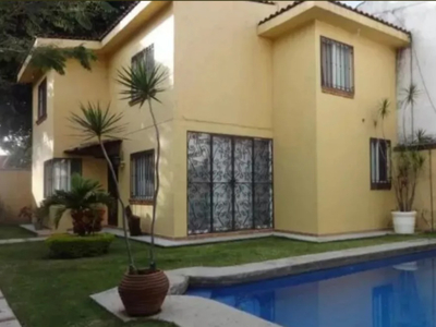 Casa En Venta En Fraccionamiento Las Garzas, Morelos, Br10